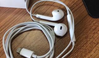 苹果蓝牙耳机使用方法 苹果耳机怎么用